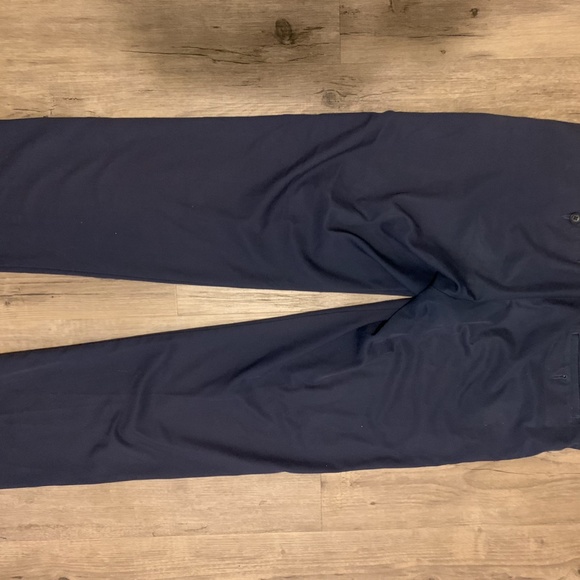 Jeans, Dockers, Sweats & Dress Pants - Picture 16 of 16